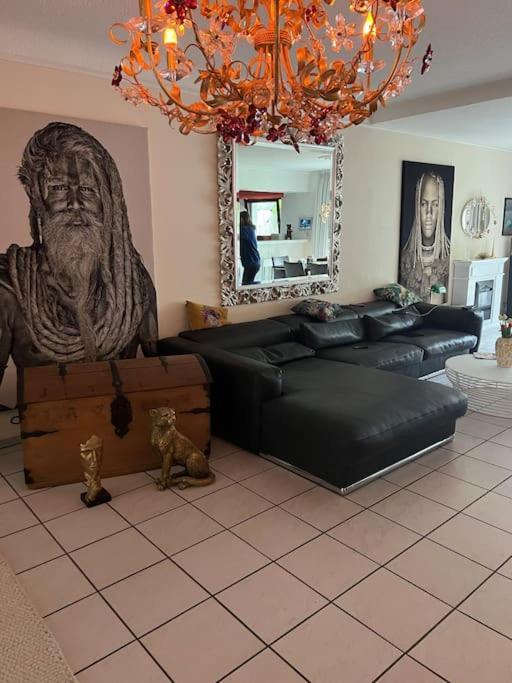 Villa Casa Blanca Mit Privatem Schwimmbad 26 Grad Und Sauna Duisburg Ngoại thất bức ảnh